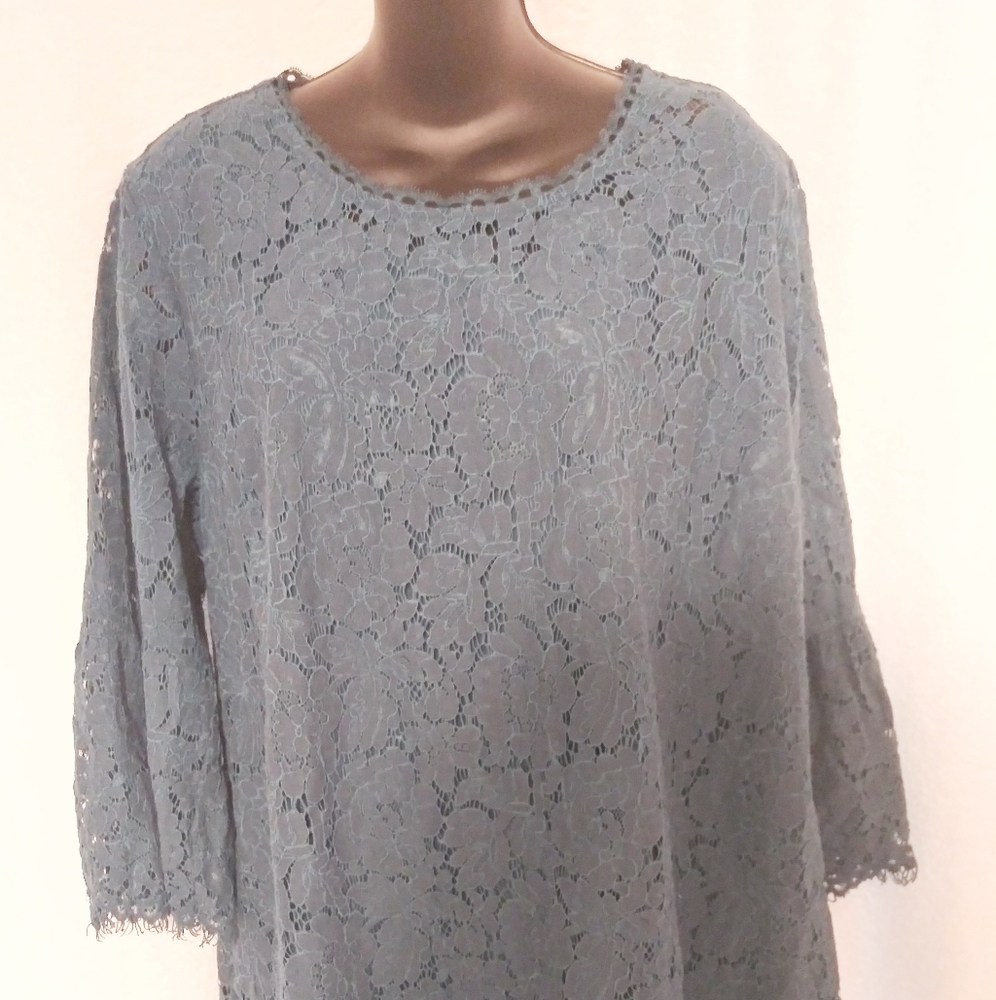 Isaac Mizrahi Deep Teal Lace Top Size XL